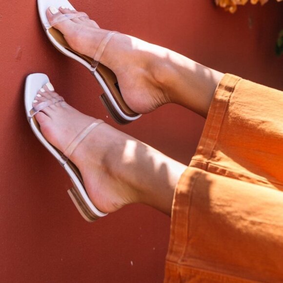 Jaggar Perspex Clear PVC Double Straps Sandal - Picture 1 of 3